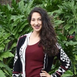 Meet your Posher, Dana